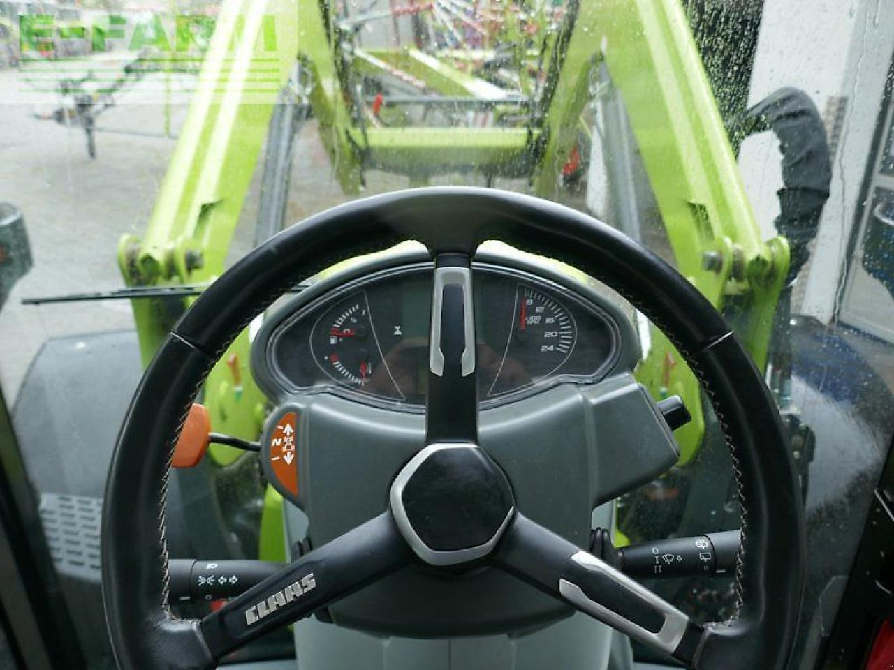 Tractor CLAAS arion 470 cis