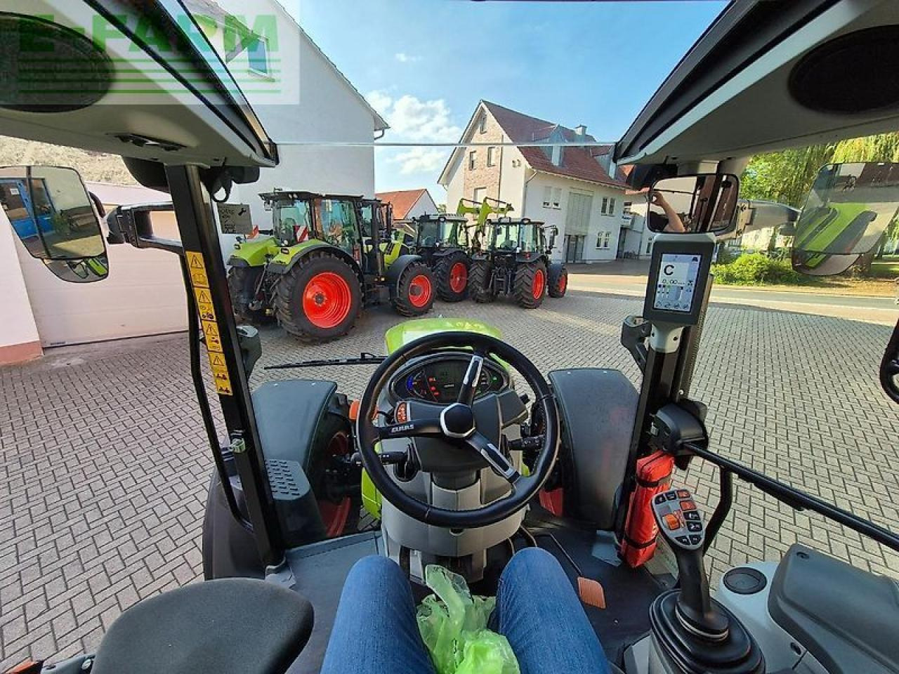 Tractor CLAAS arion 470 cis+ hexashift, fh + fzw + cemis 1200 gps/lenksystem ready, federung kabine+achse
