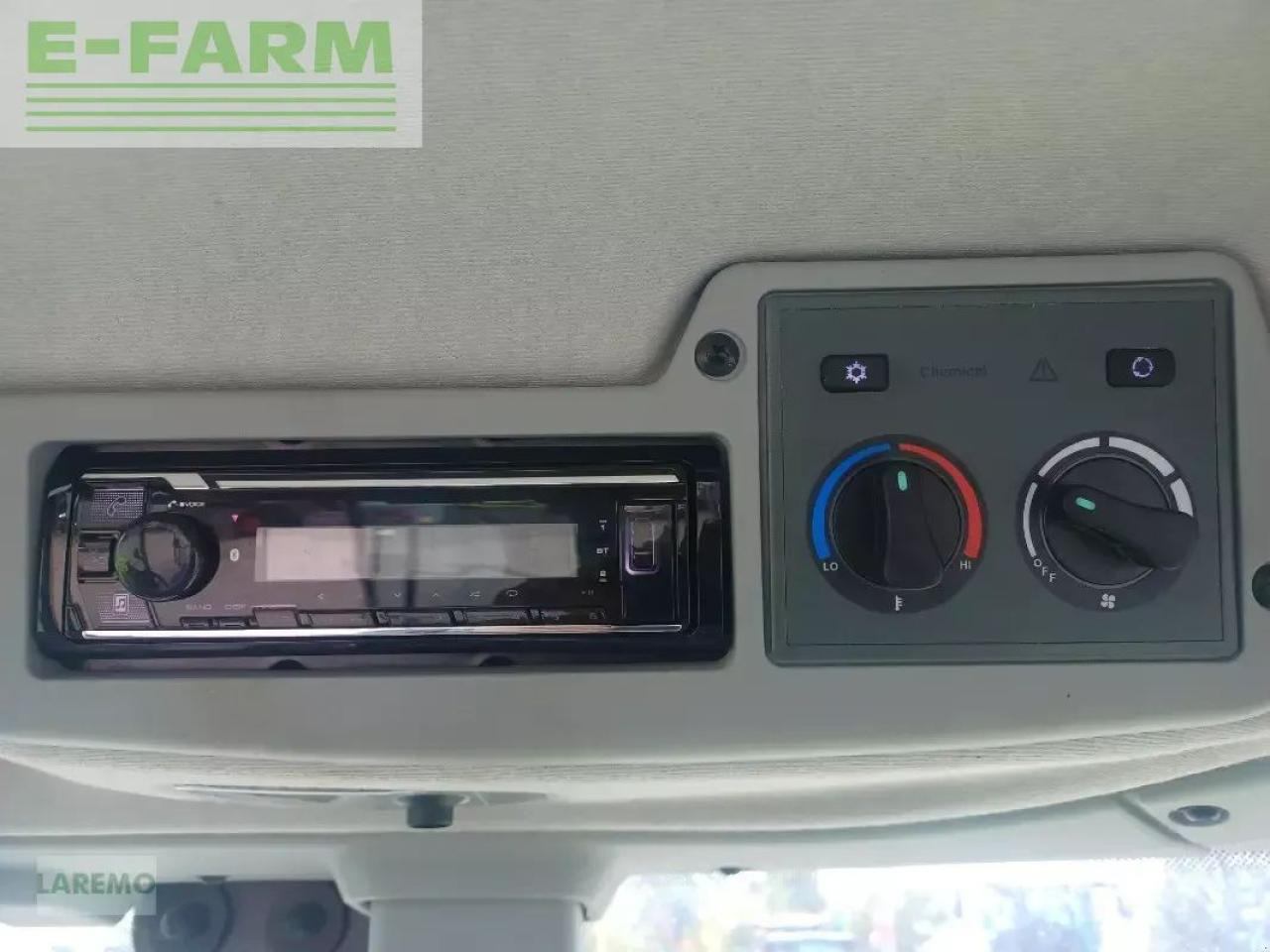 Tractor CLAAS arion 470 cis mit fl 120 c