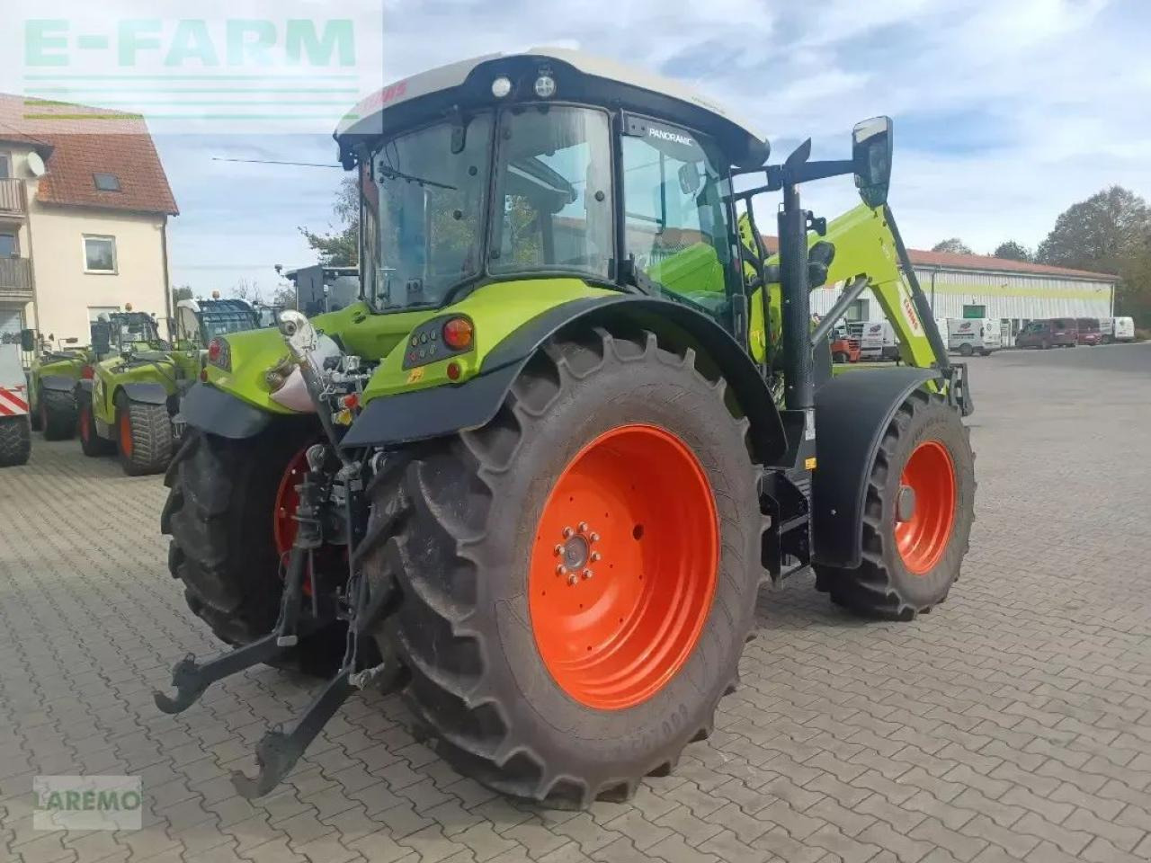 Tractor CLAAS arion 470 cis mit fl 120 c
