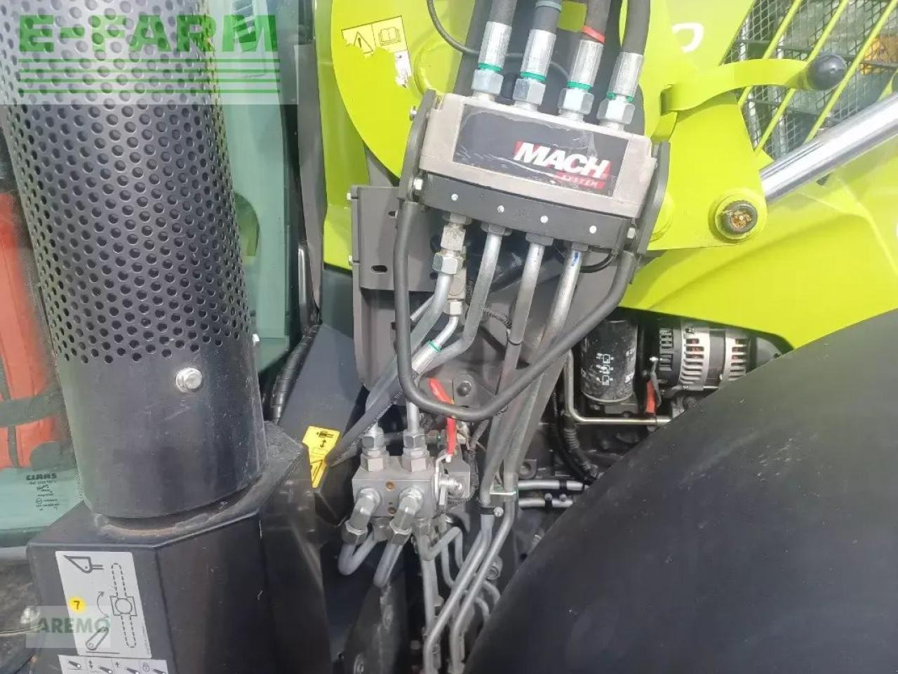 Tractor CLAAS arion 470 cis mit fl 120 c