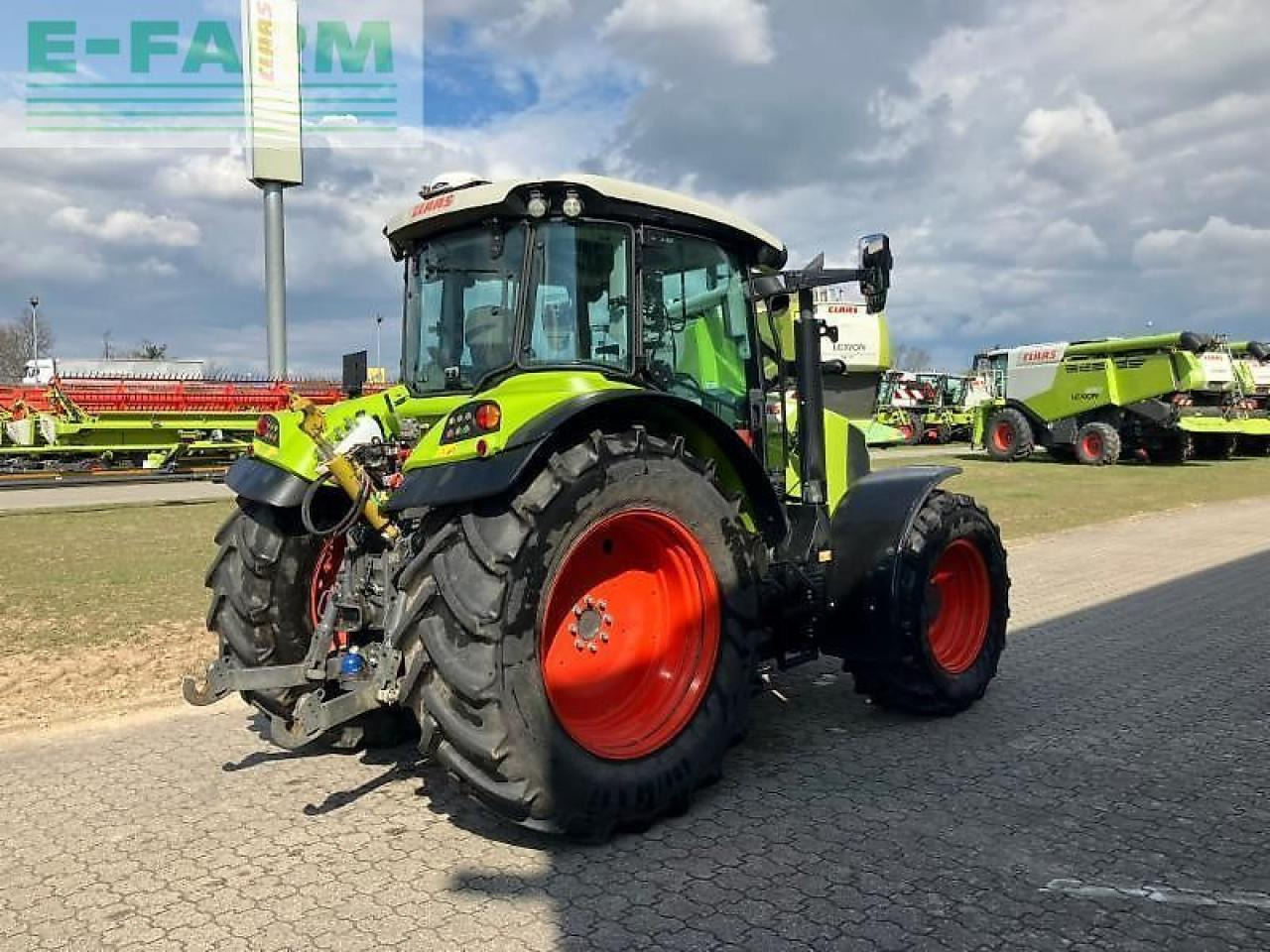 Tractor CLAAS arion 470 stage v