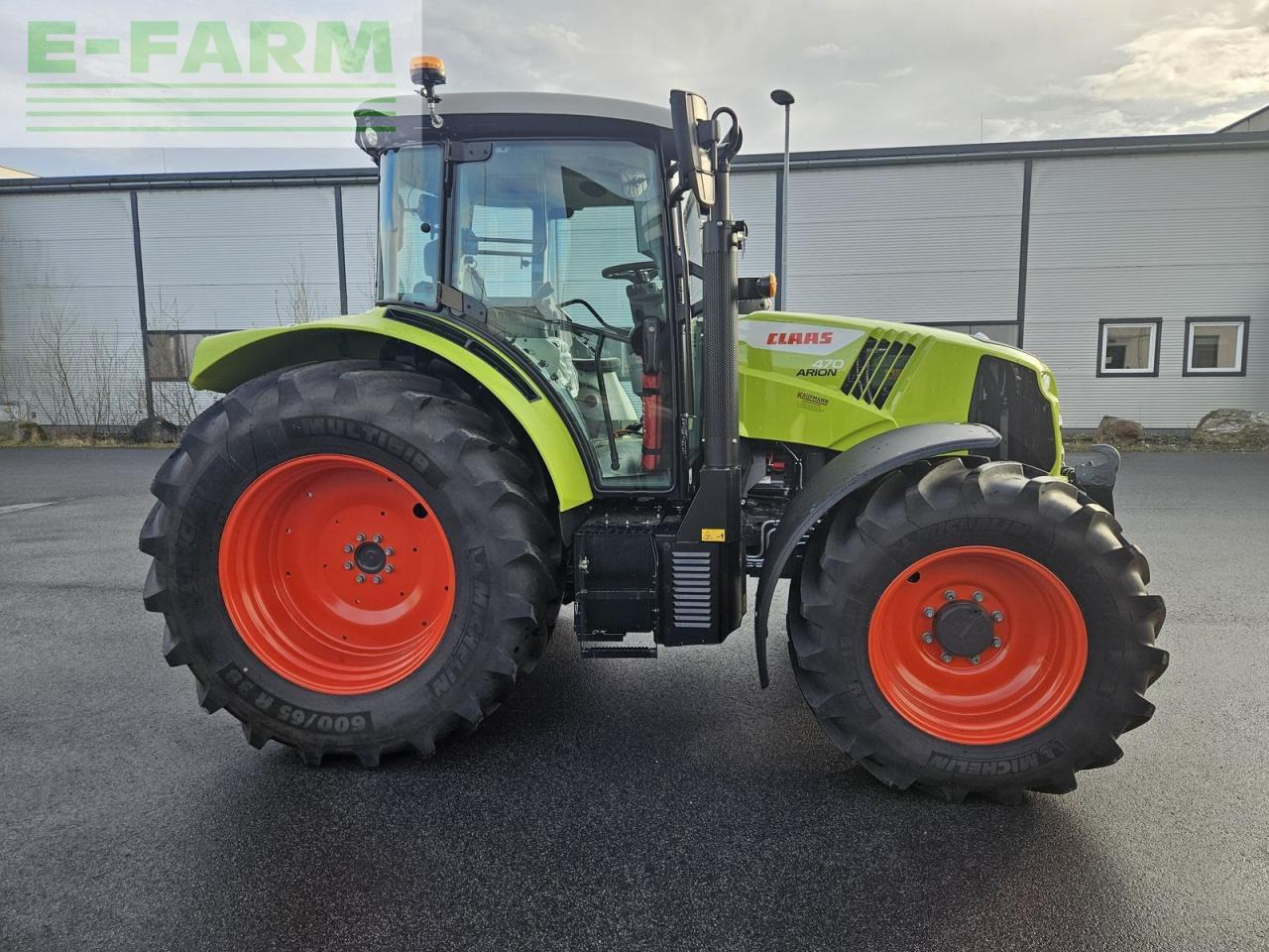 Tractor CLAAS arion 470 stage v (cis+)