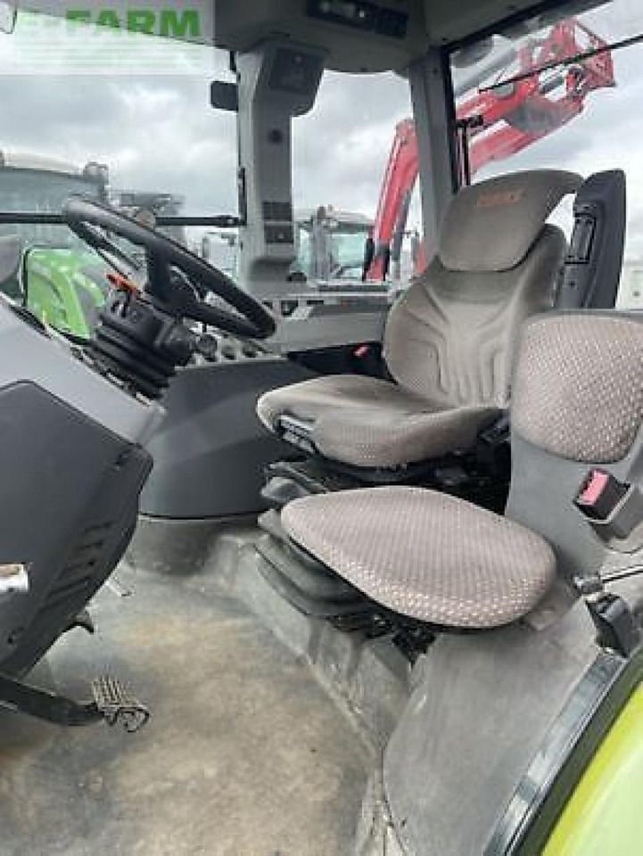 Tractor CLAAS arion 510