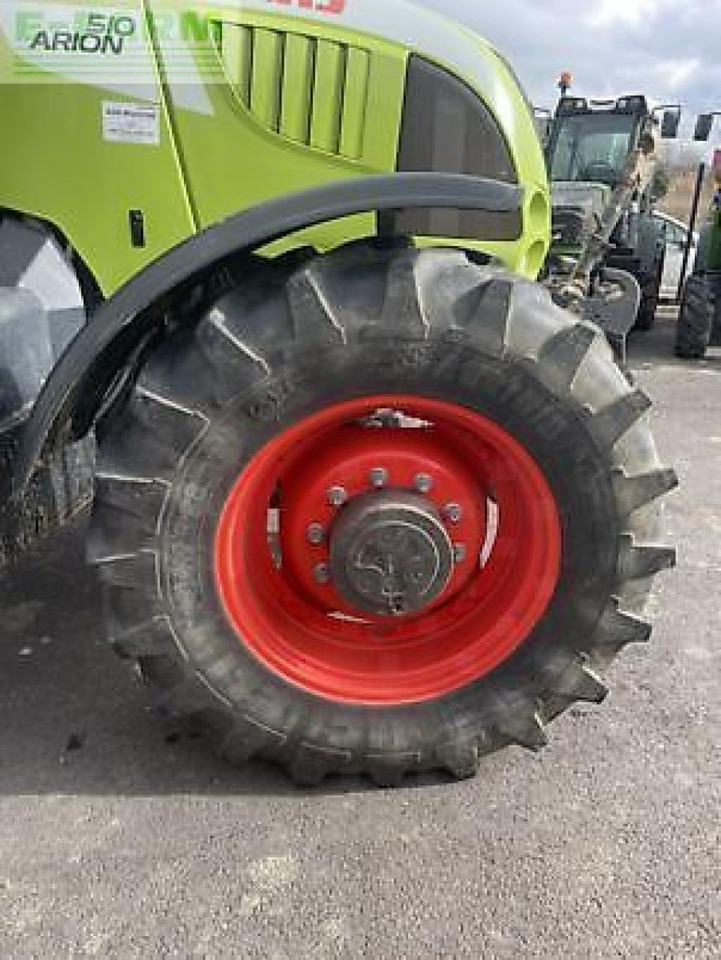 Tractor CLAAS arion 510