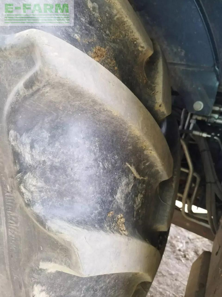 Tractor CLAAS arion 510