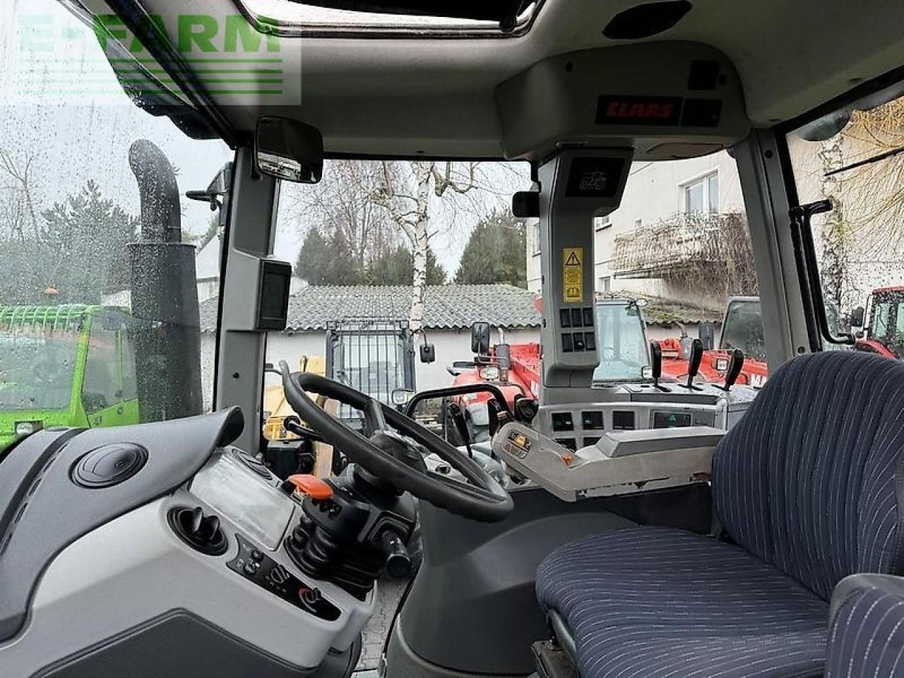 Tractor CLAAS arion 510 cis CIS