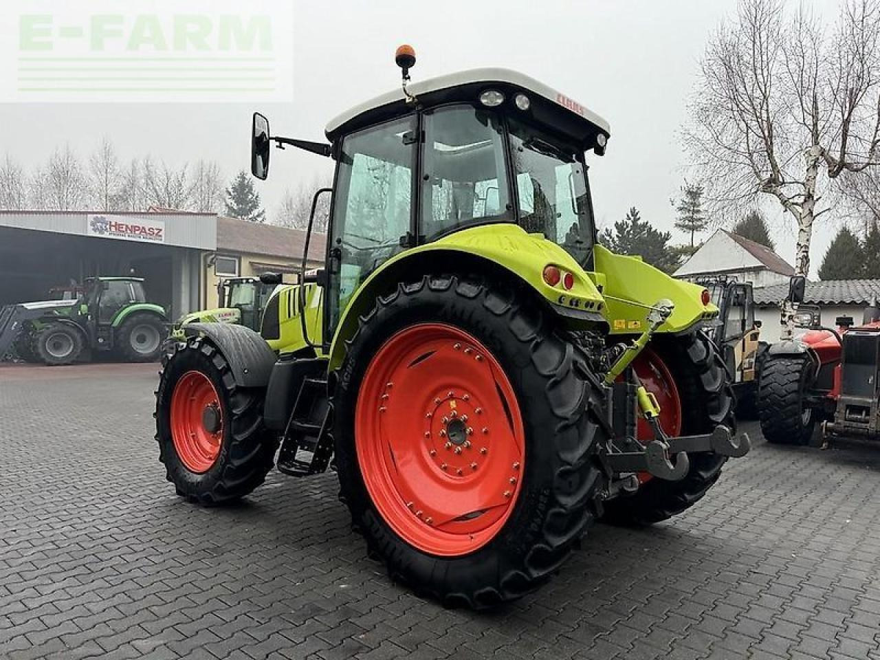 Tractor CLAAS arion 510 cis CIS