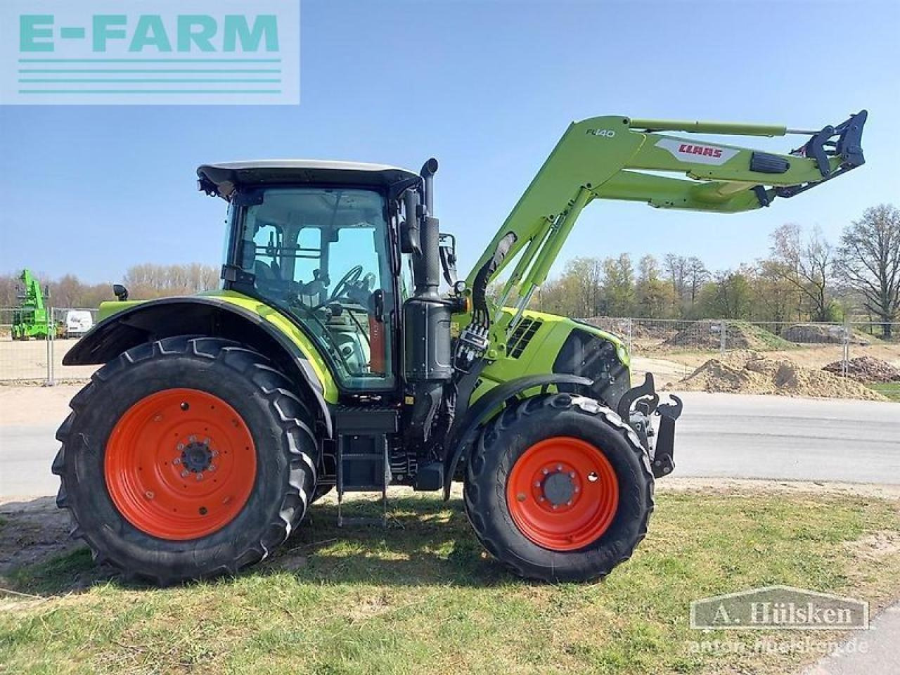 Tractor CLAAS arion 510 cis mit frontlader fl 140