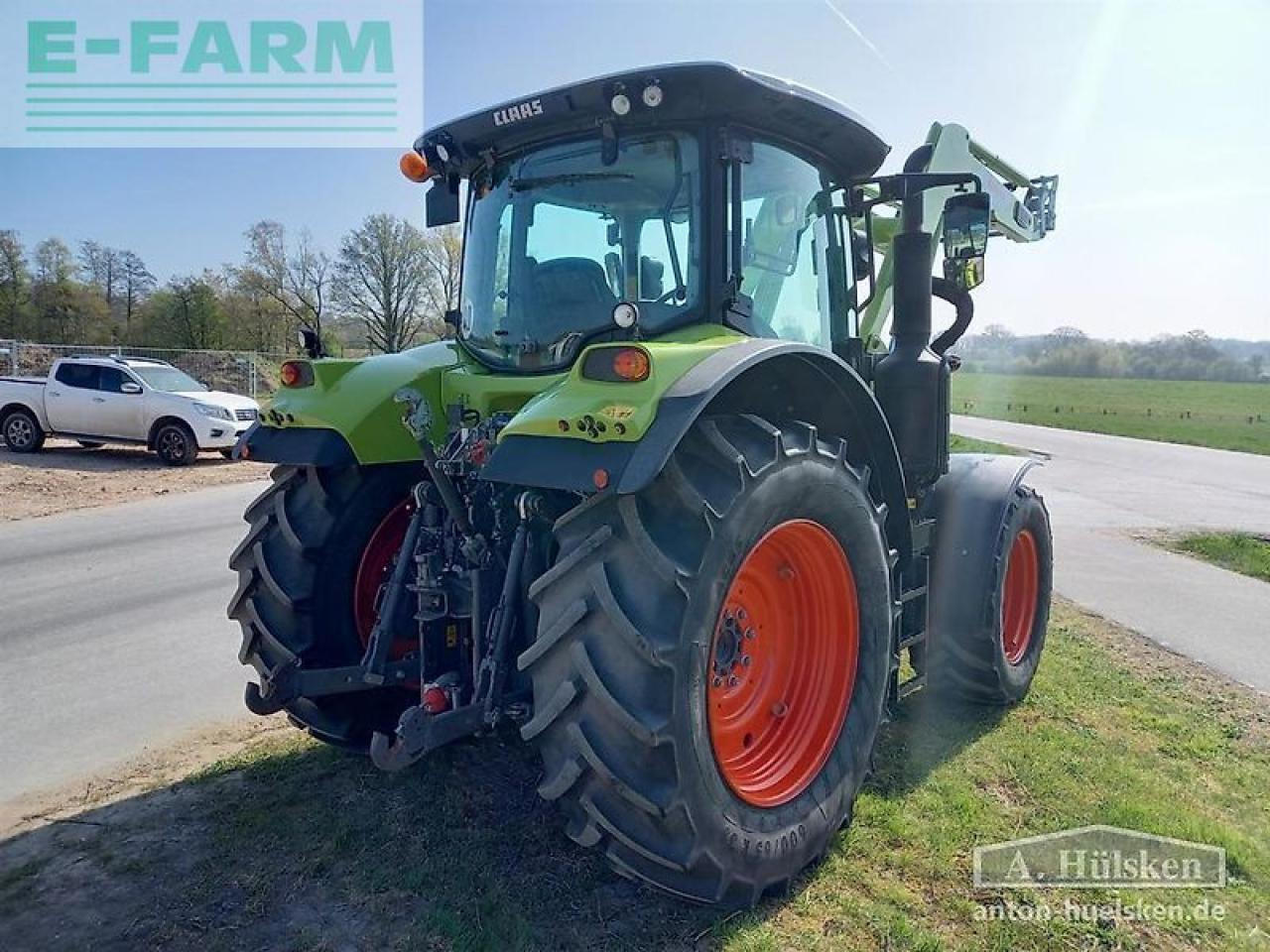 Tractor CLAAS arion 510 cis mit frontlader fl 140