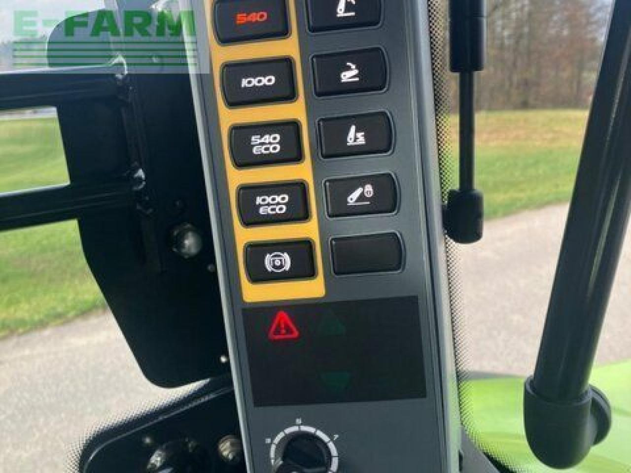 Tractor CLAAS arion 510 cmatic cis+ CMATIC CIS+