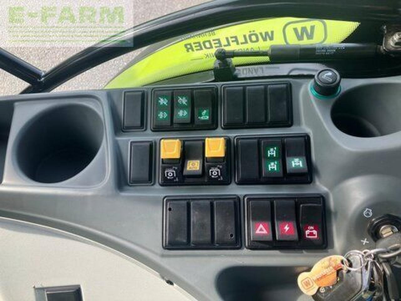 Tractor CLAAS arion 510 cmatic cis+ CMATIC CIS+