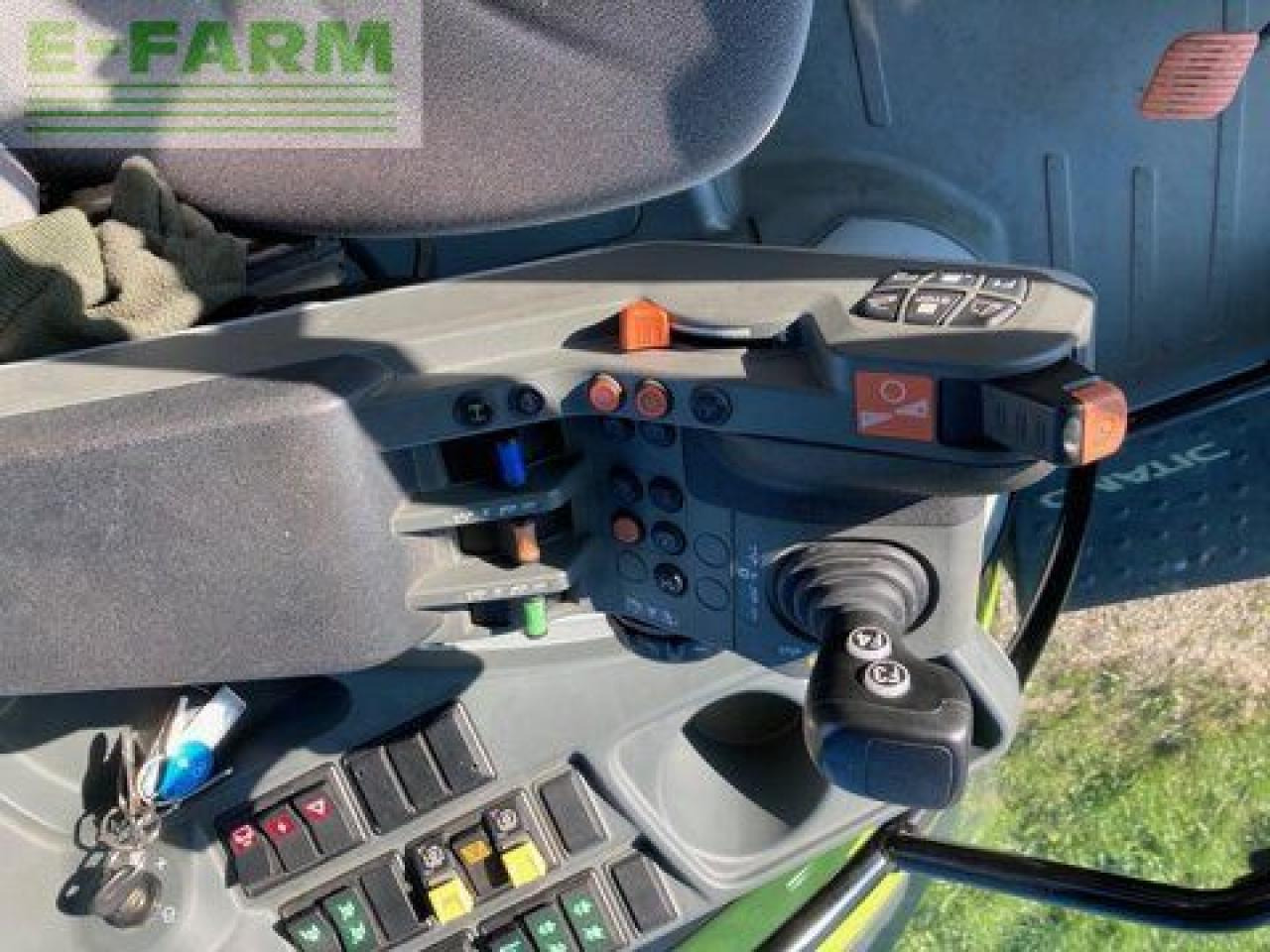 Tractor CLAAS arion 510 cmatic cis+ CMATIC CIS+
