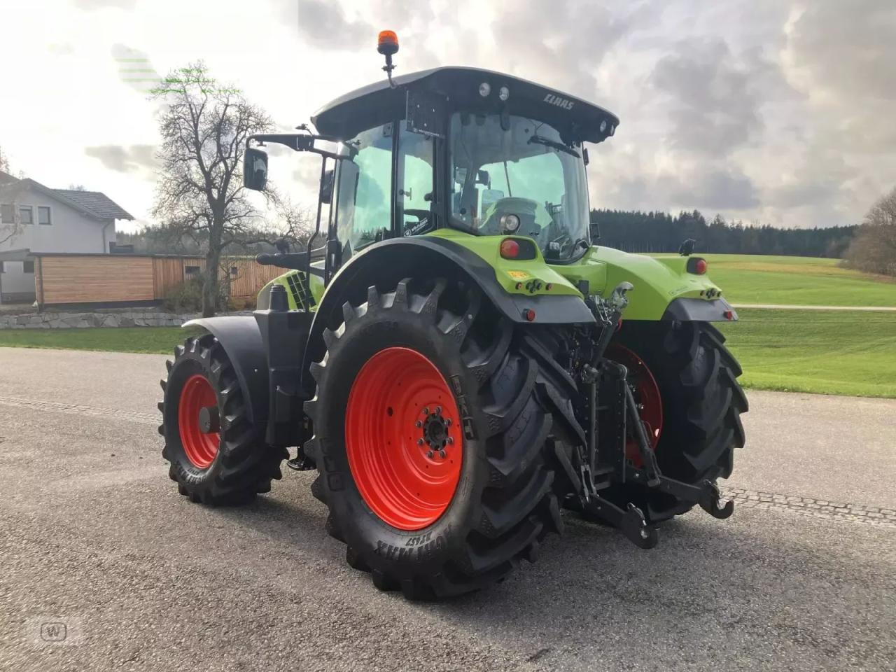 Tractor CLAAS arion 510 cmatic cis+ CMATIC CIS+