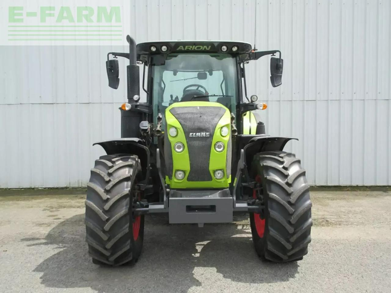 Tractor CLAAS arion 510 - s5 sur mesure