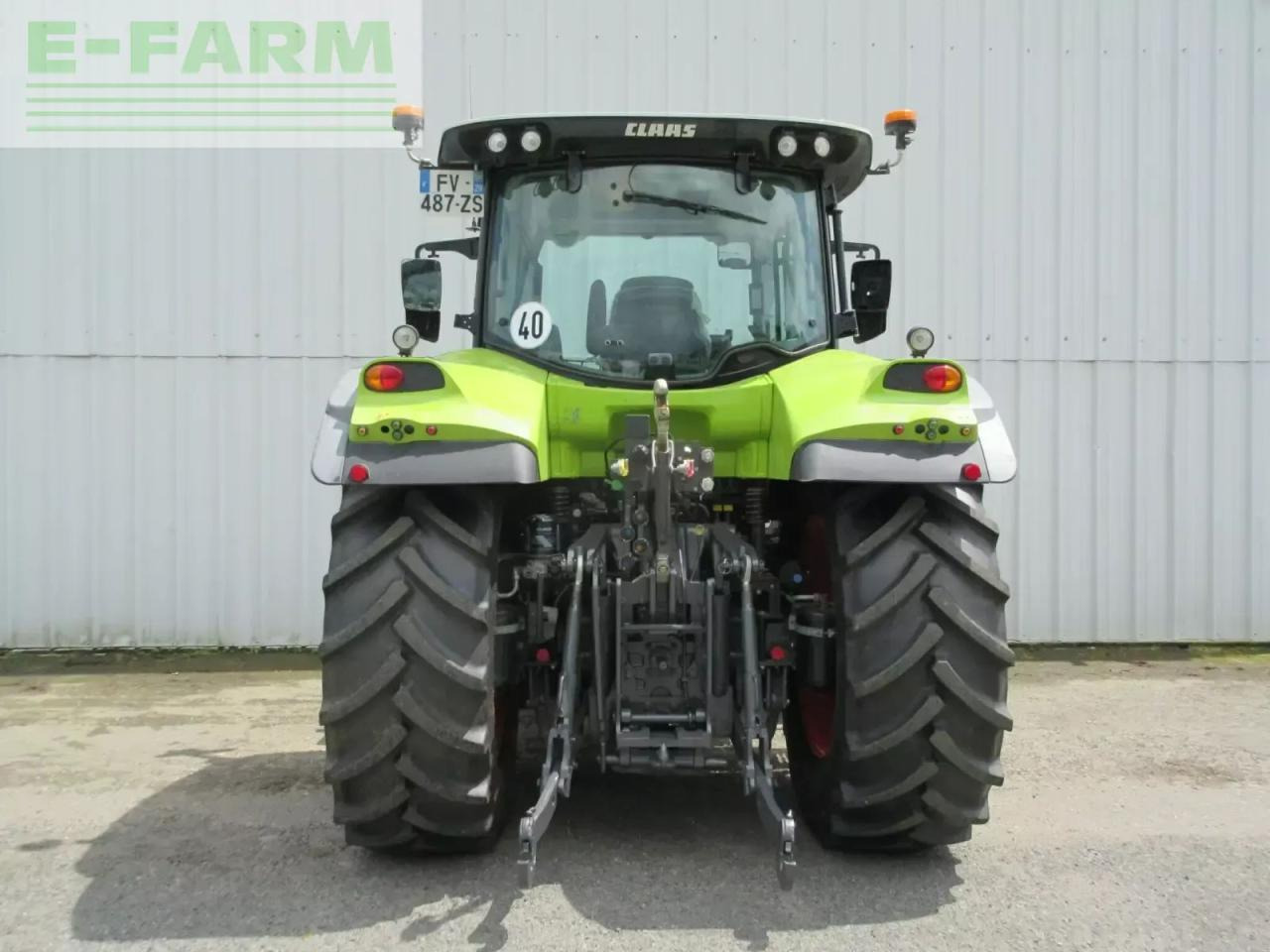 Tractor CLAAS arion 510 - s5 sur mesure