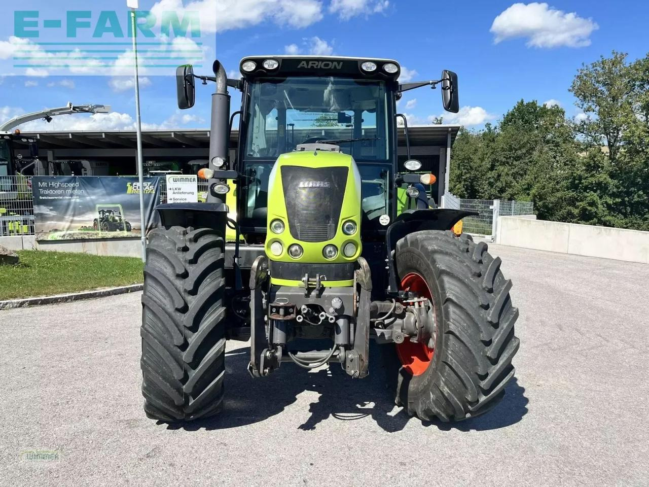 Tractor CLAAS arion 520