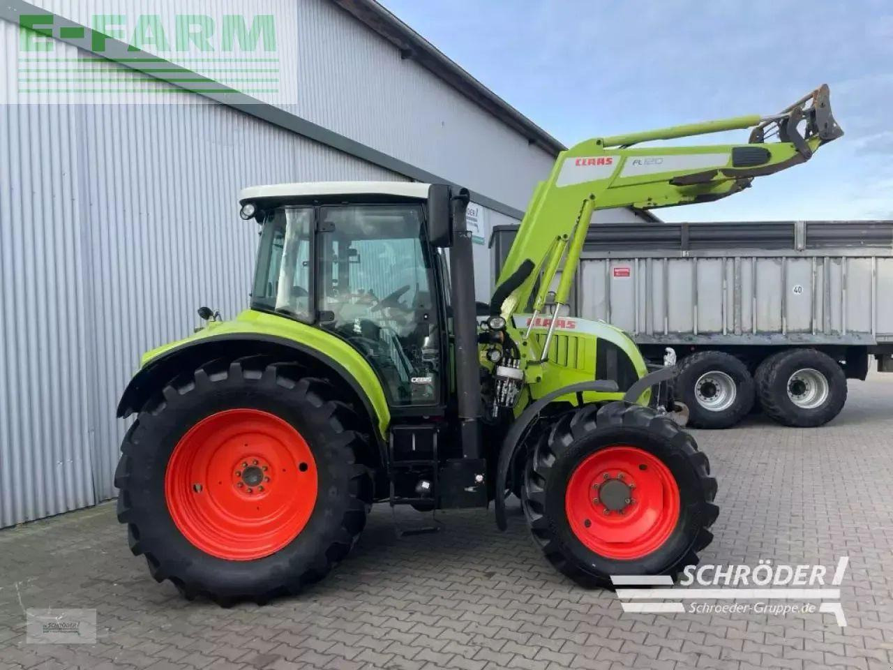 Tractor CLAAS arion 520 cebis