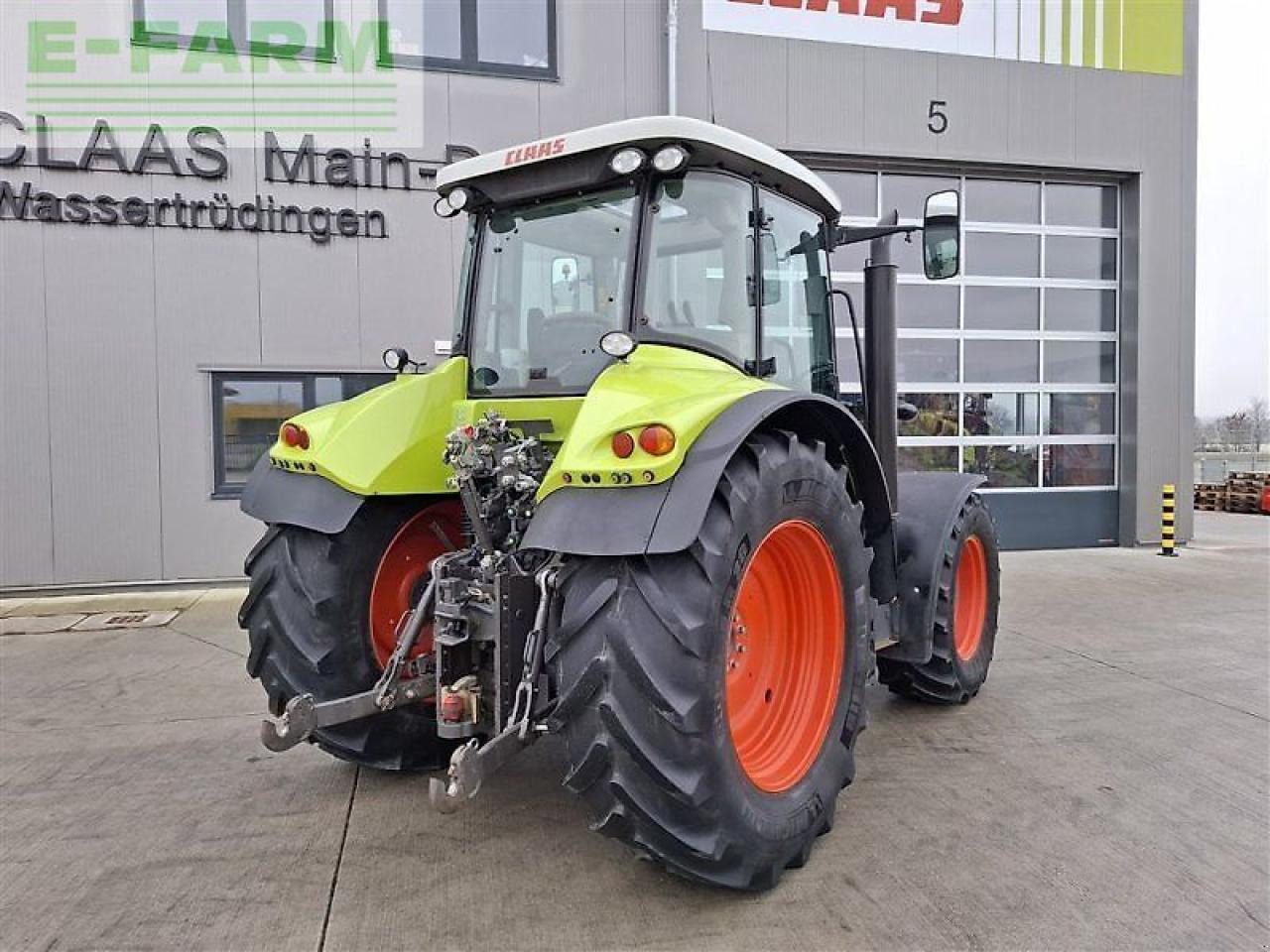 Tractor CLAAS arion 520 cis