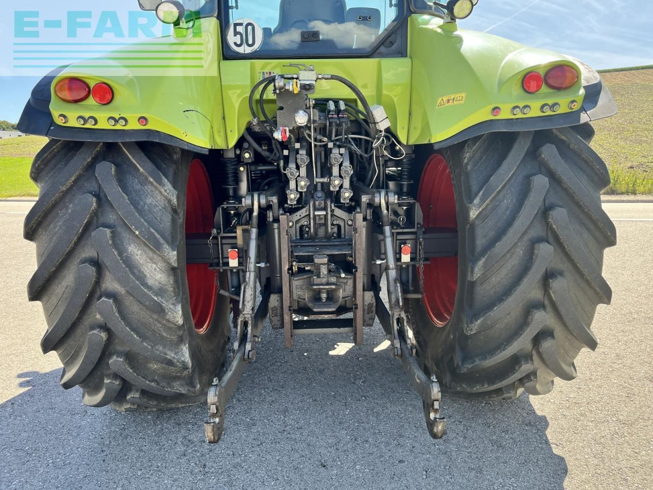 Tractor CLAAS arion 520 / lastschalt (gebrauchter arion 500)