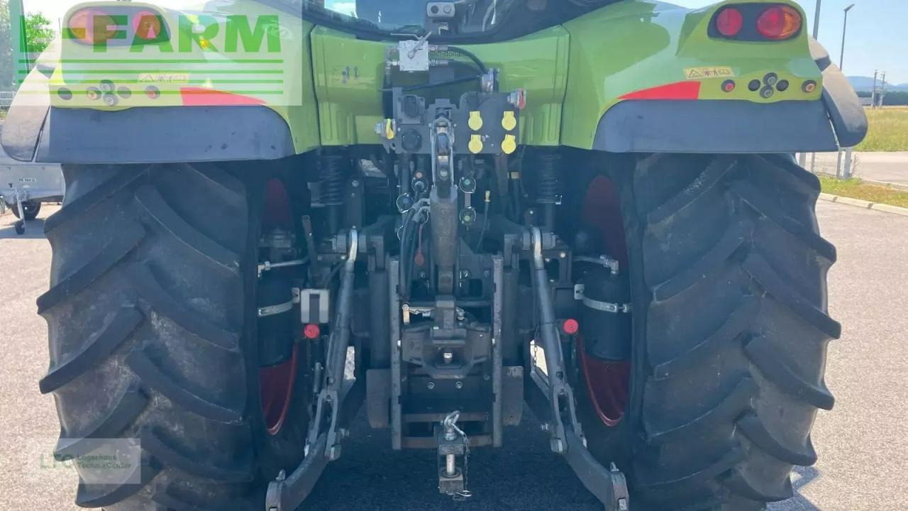 Tractor CLAAS arion 530
