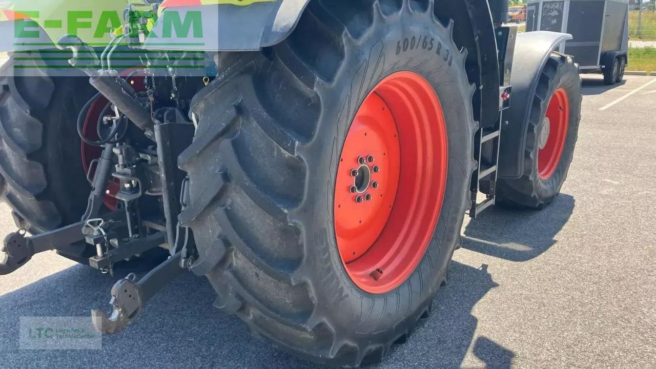 Tractor CLAAS arion 530
