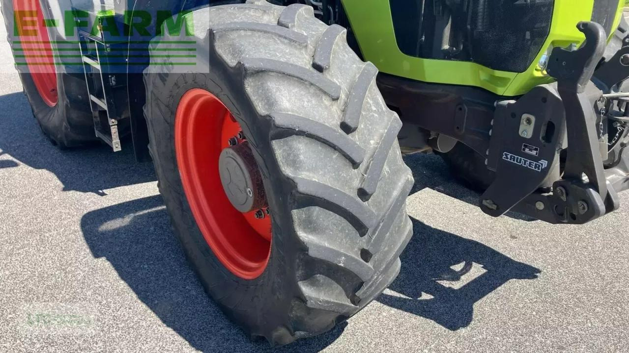 Tractor CLAAS arion 530