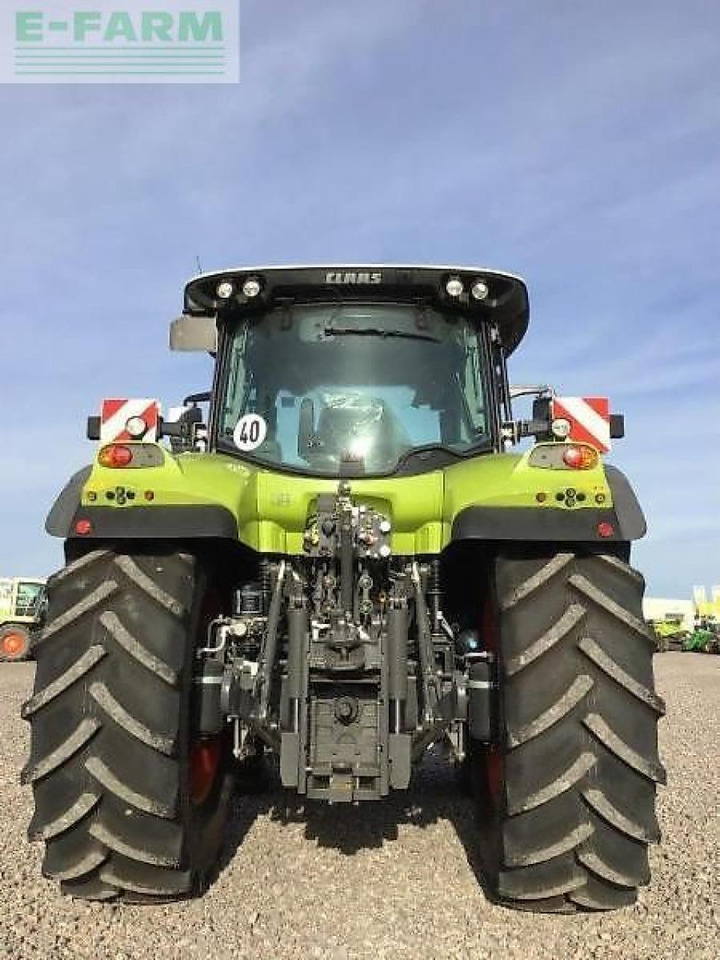 Tractor CLAAS arion 530