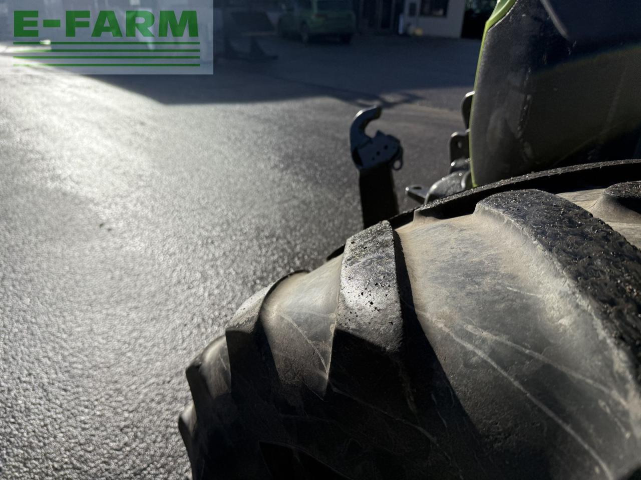 Tractor CLAAS arion 530 cebis cmatic CMATIC CEBIS