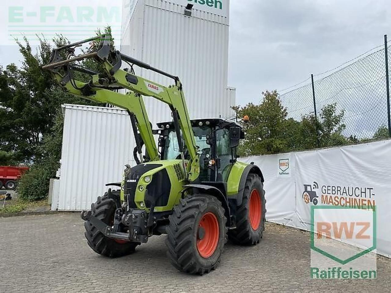 Tractor CLAAS arion 530 cis CIS