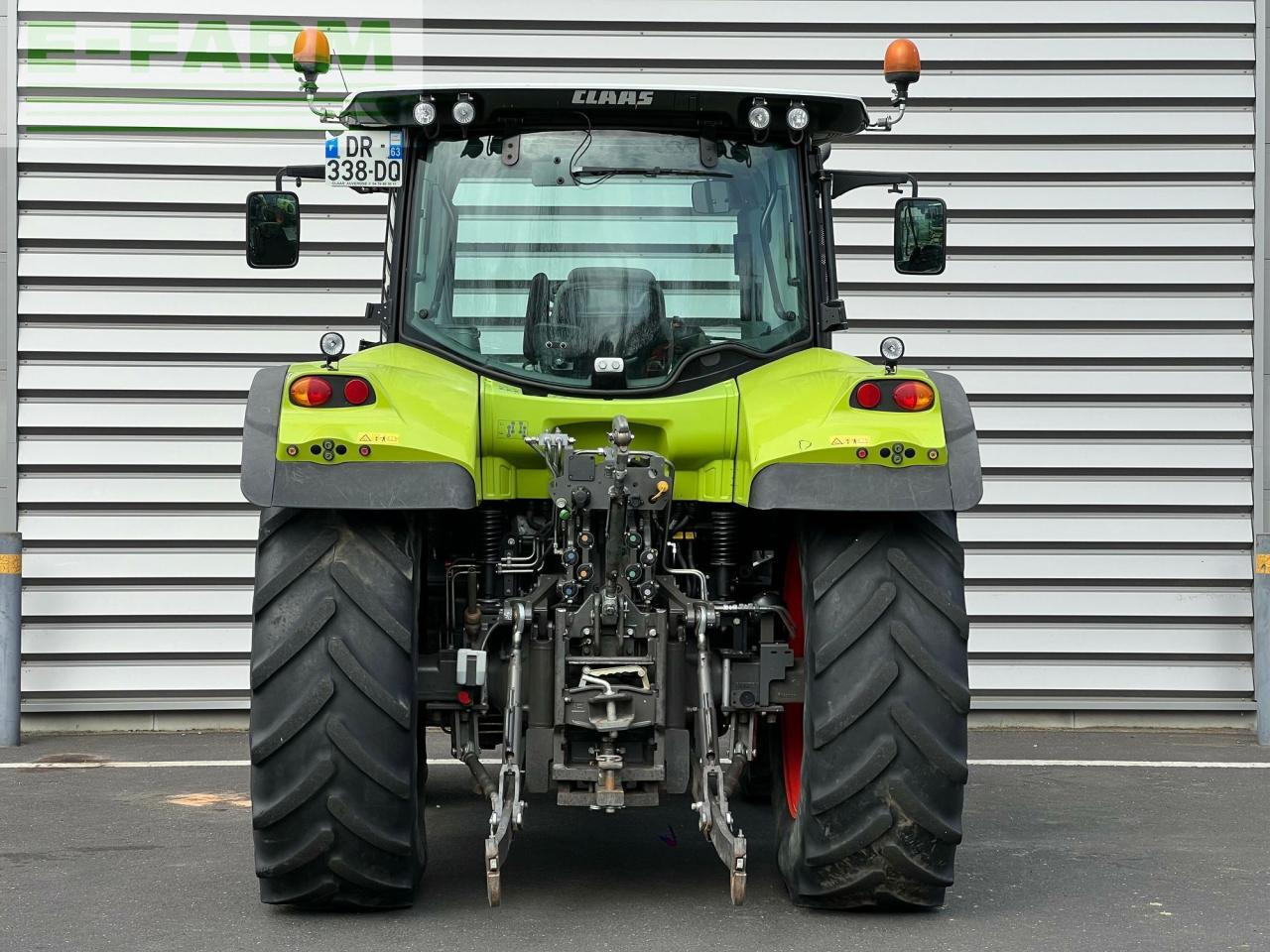 Tractor CLAAS arion 530 cis CIS