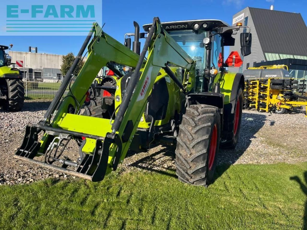 Tractor CLAAS arion 530 cis CIS