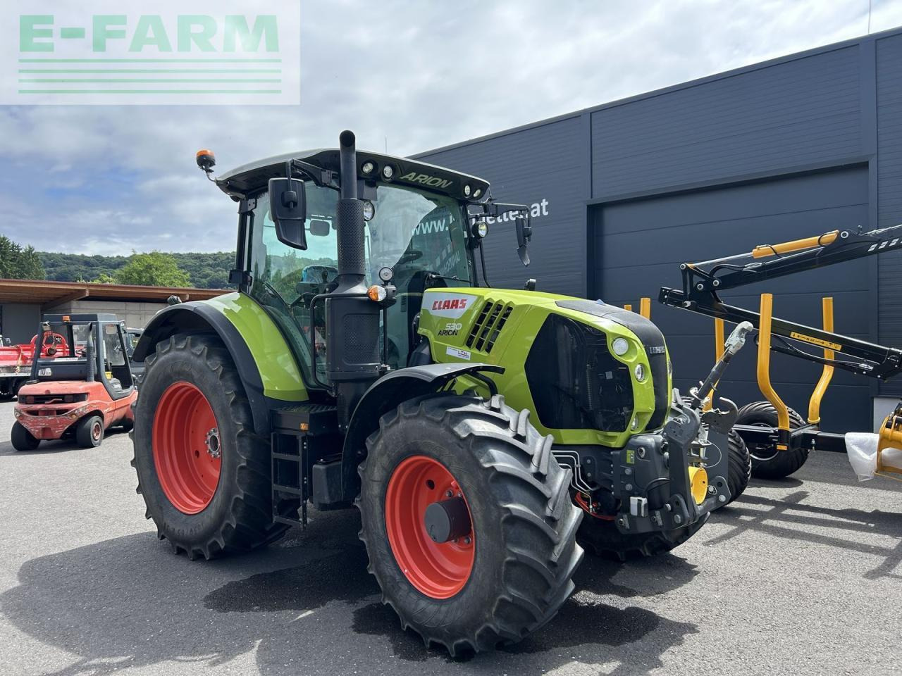 Tractor CLAAS arion 530 cis+ CIS