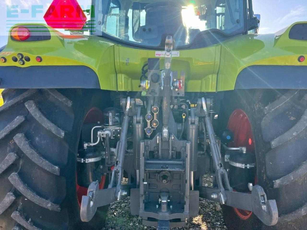 Tractor CLAAS arion 530 cis CIS