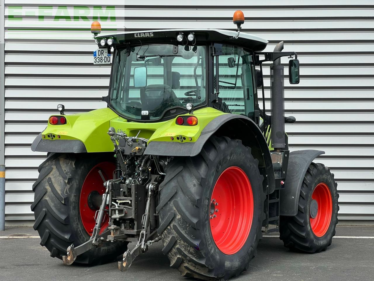 Tractor CLAAS arion 530 cis CIS