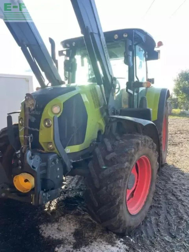 Tractor CLAAS arion 530 cis CIS