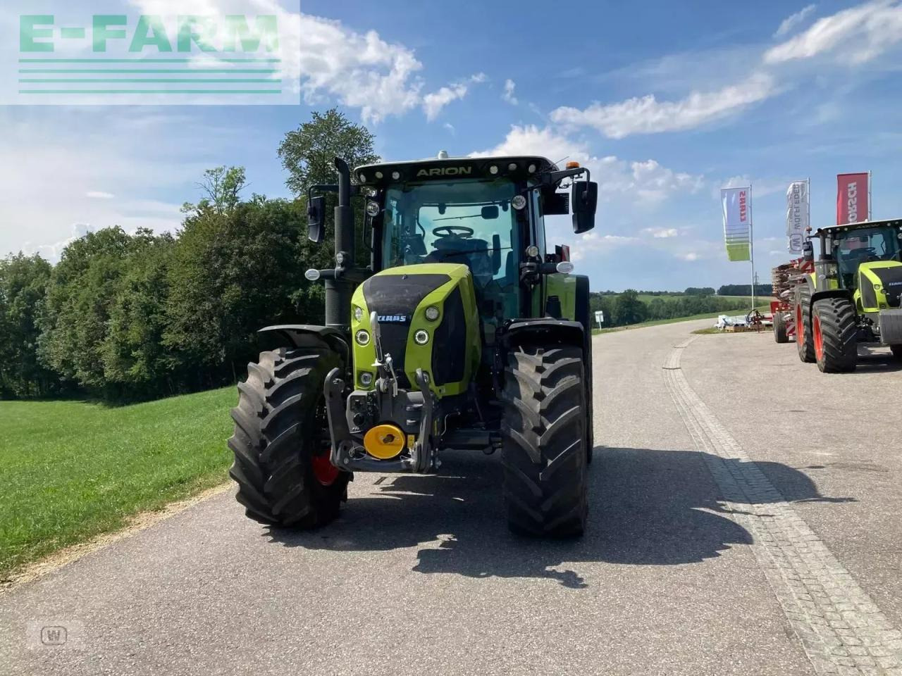 Tractor CLAAS arion 530 cmatic
