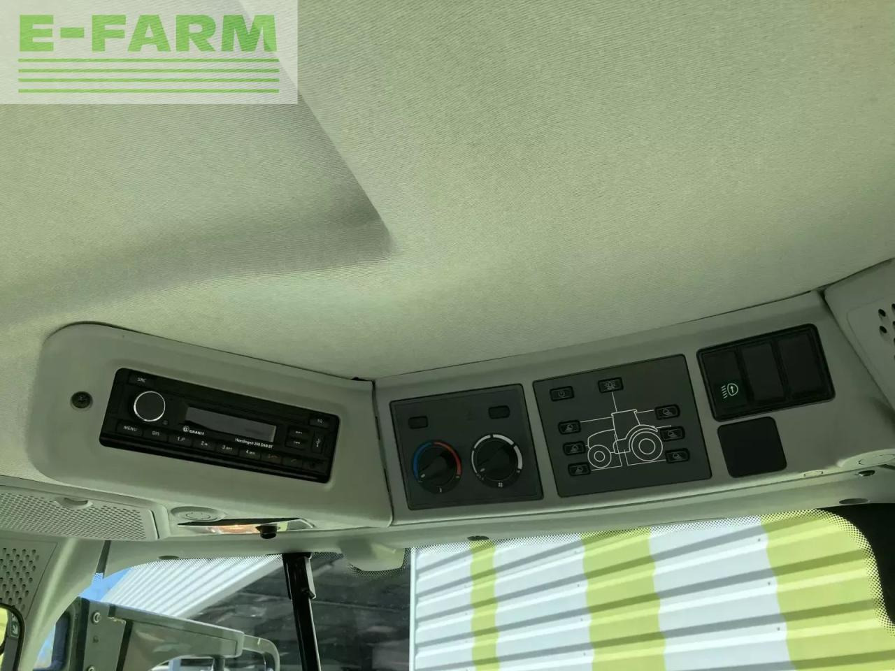 Tractor CLAAS arion 530 hexashift