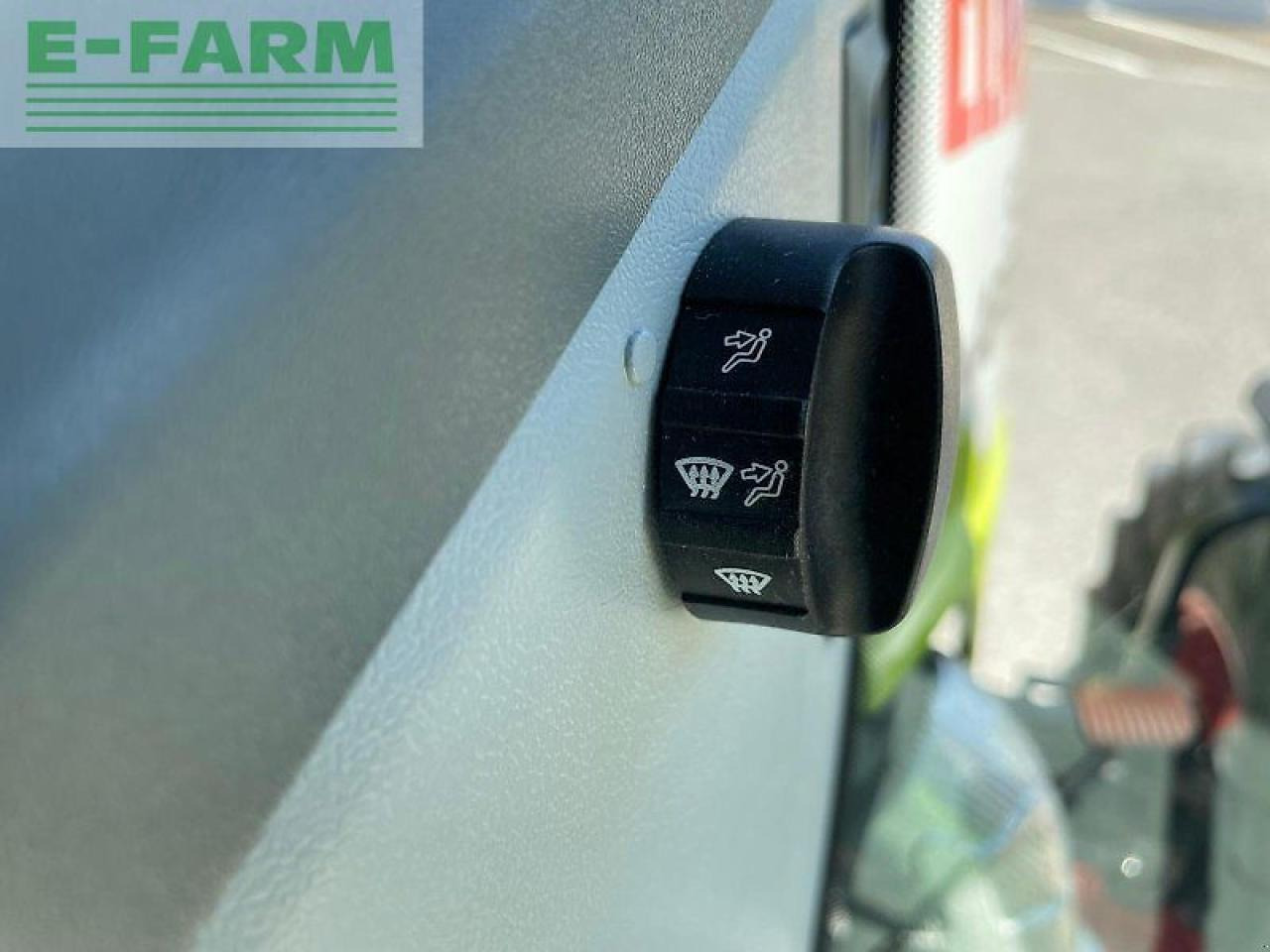 Tractor CLAAS arion 540 cebis