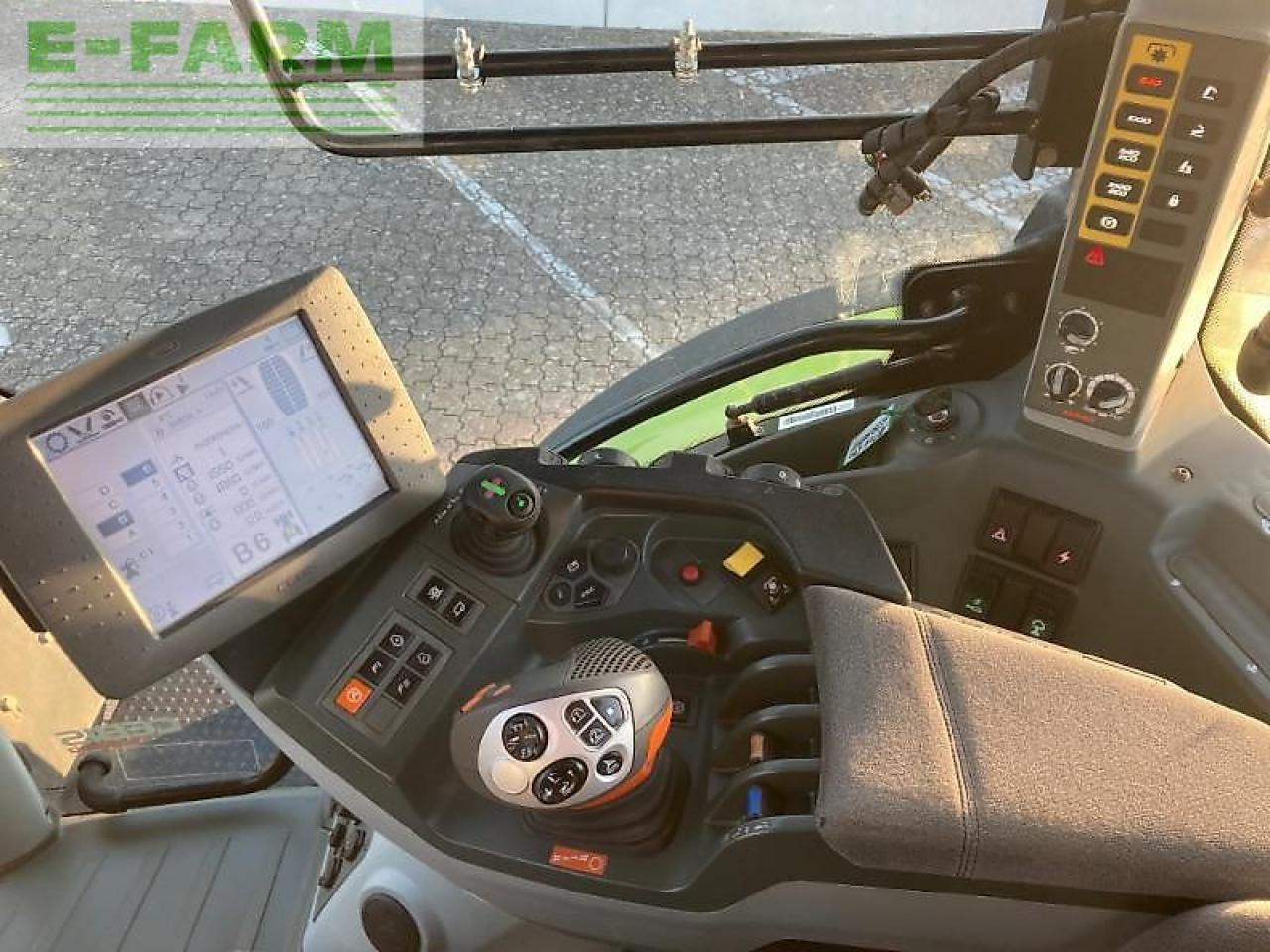 Tractor CLAAS arion 540 t3b