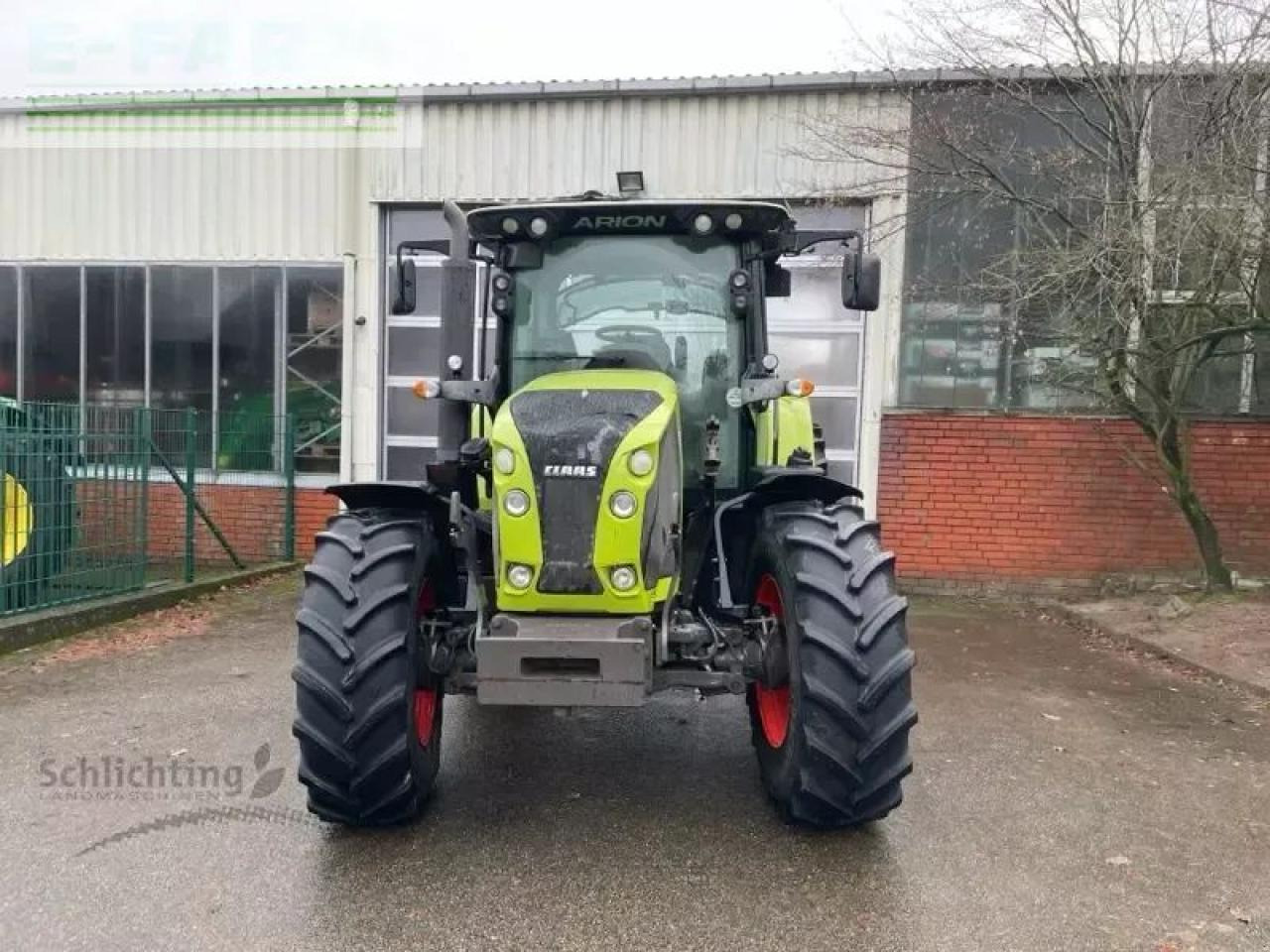 Tractor CLAAS arion 550