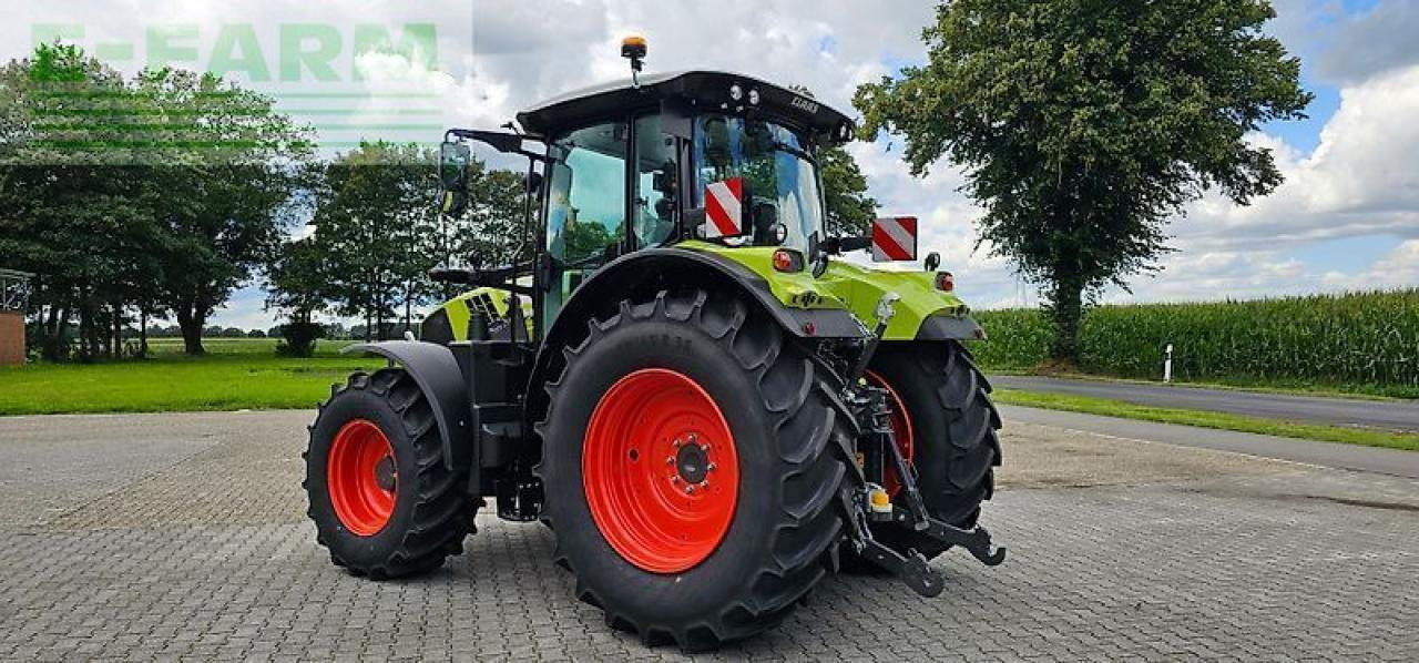 Tractor CLAAS arion 550 cis CIS
