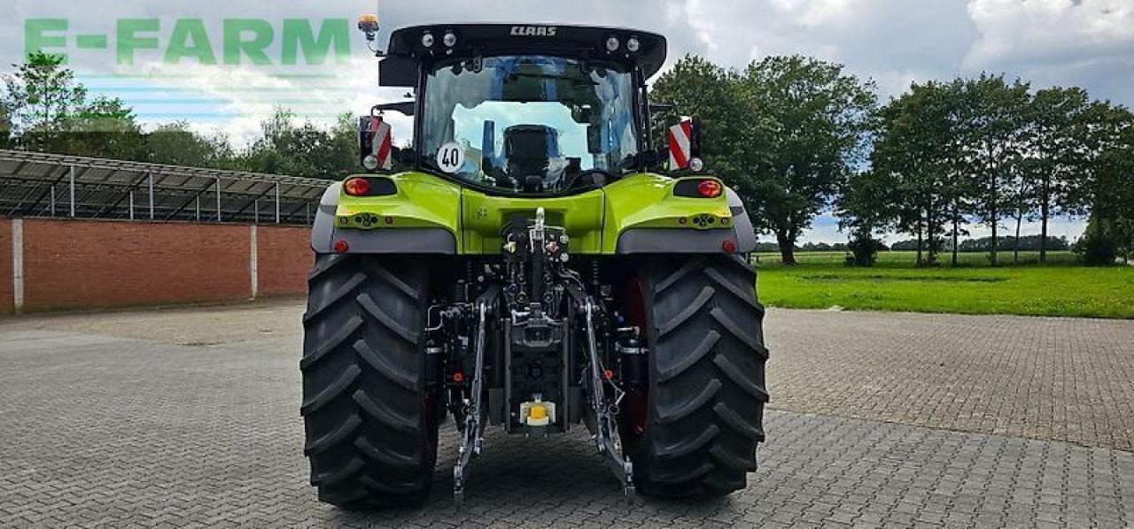 Tractor CLAAS arion 550 cis CIS