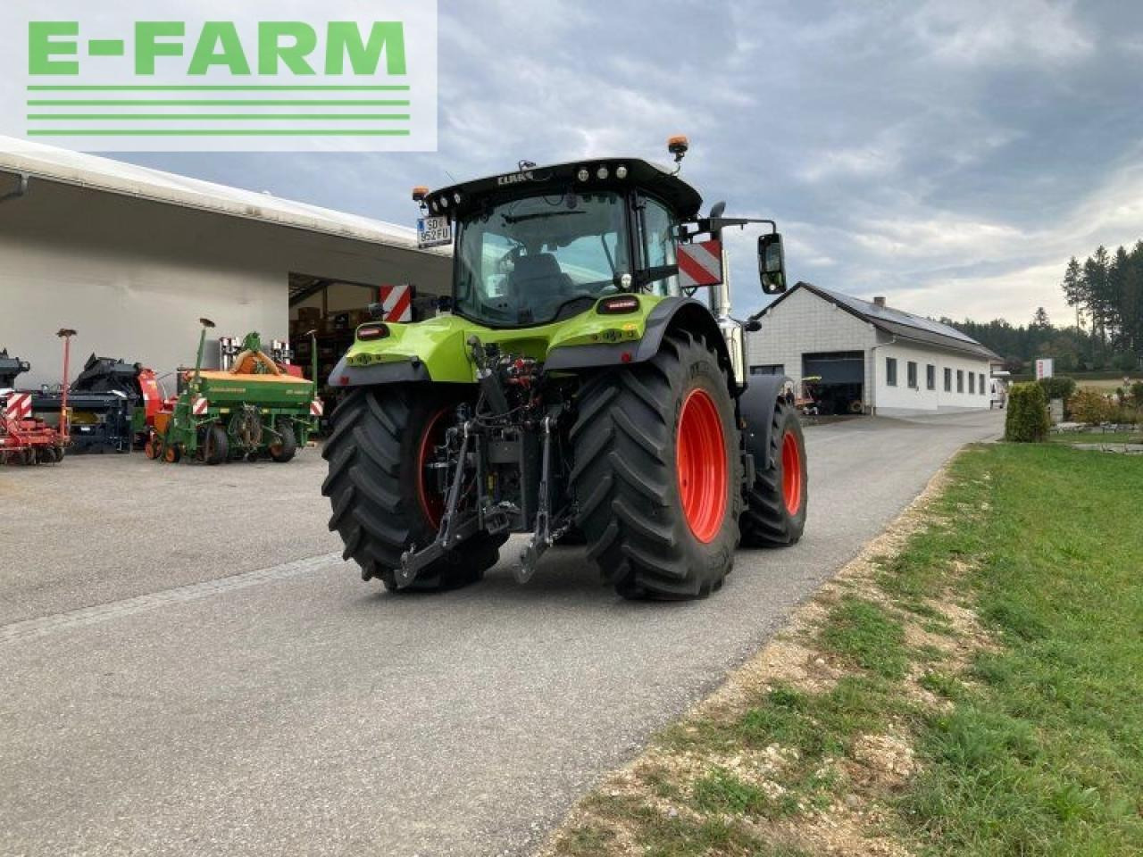 Tractor CLAAS arion 550 cmatic