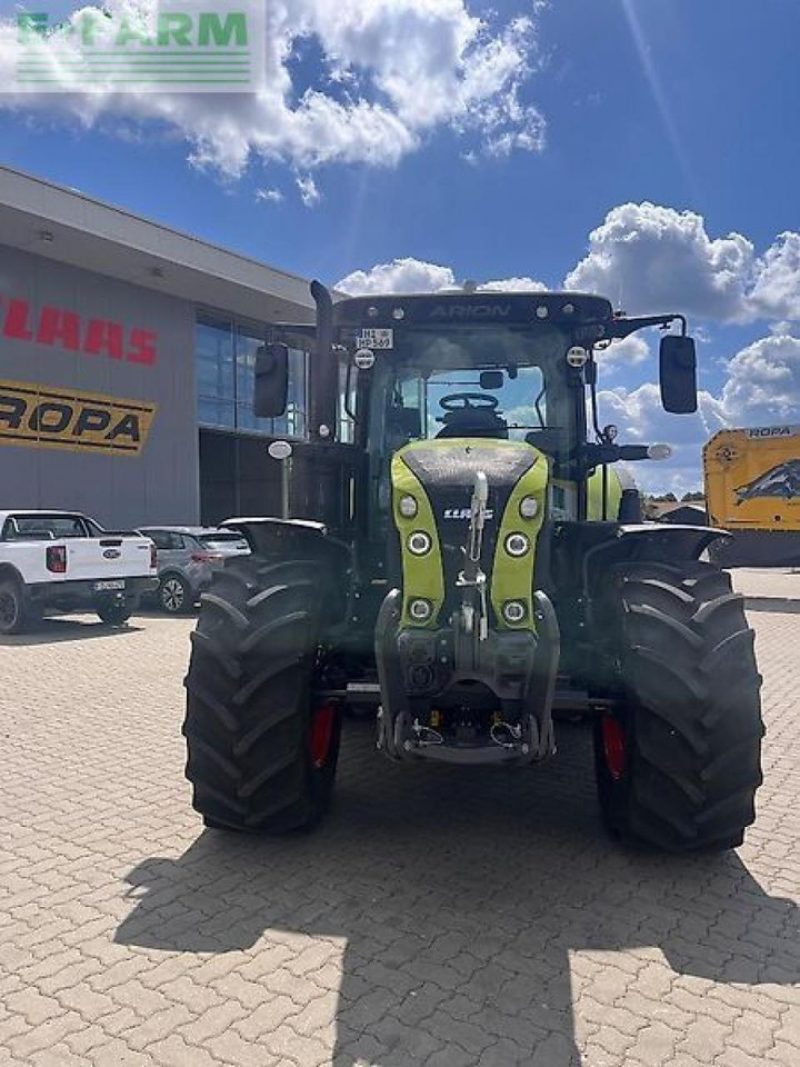 Tractor CLAAS arion 550 cmatic