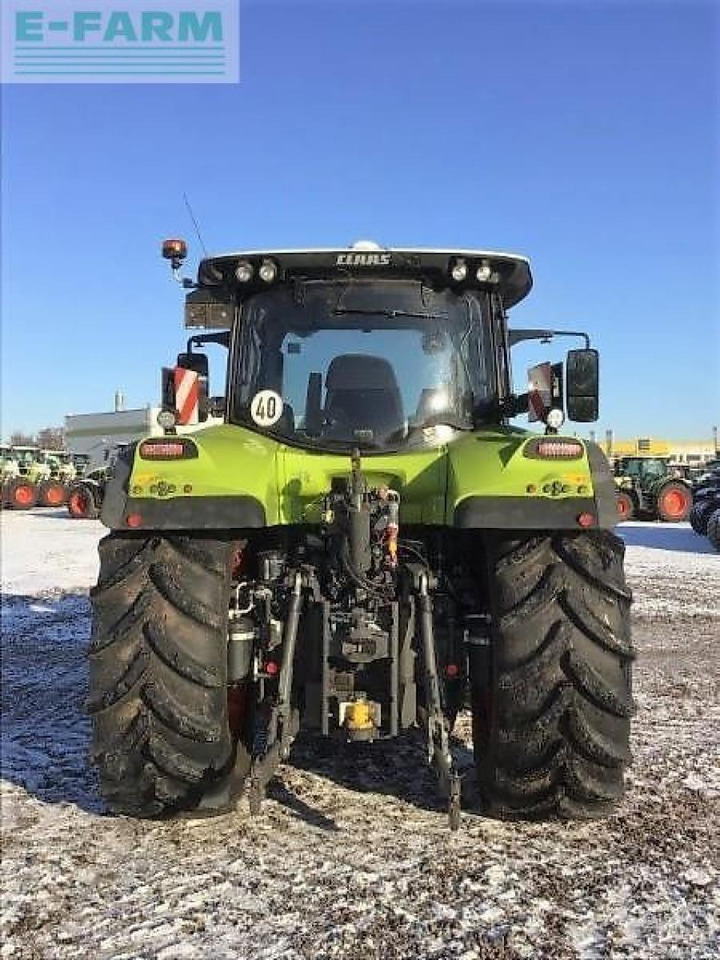 Tractor CLAAS arion 550 cmatic