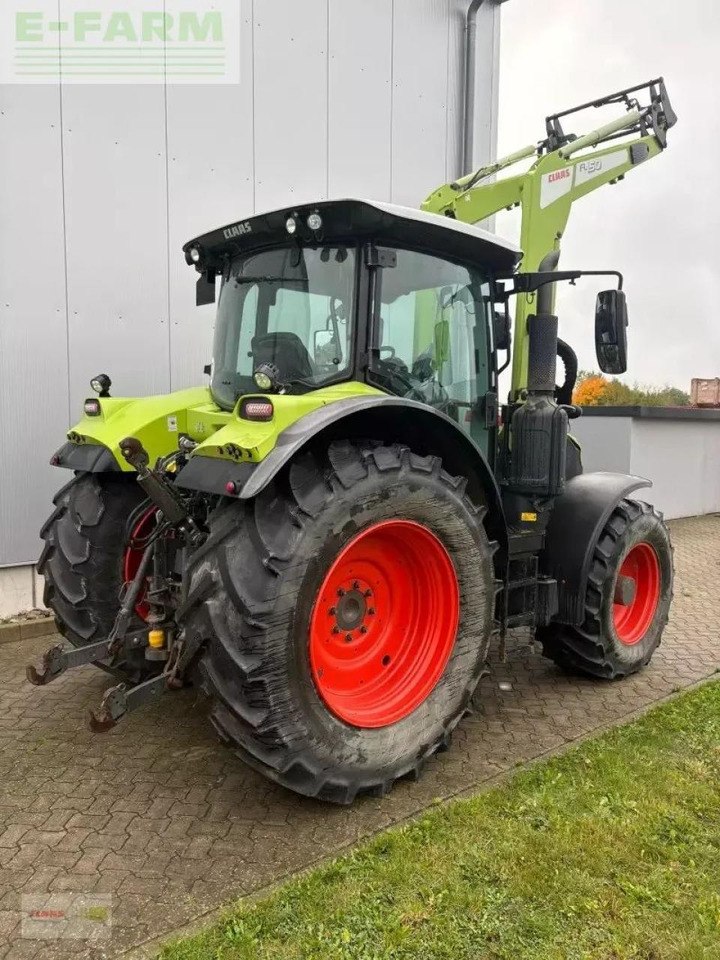 Tractor CLAAS arion 550 cmatic