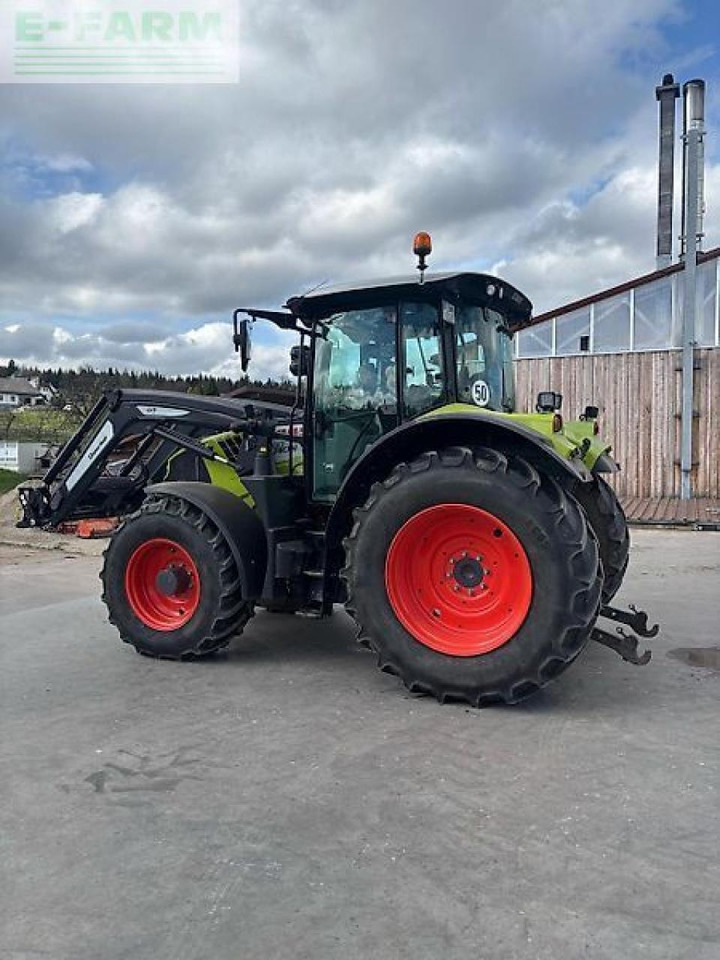 Tractor CLAAS arion 550 cmatic