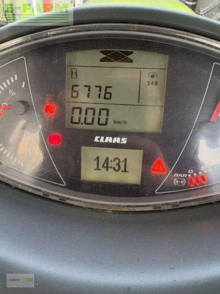 Tractor CLAAS arion 550 cmatic