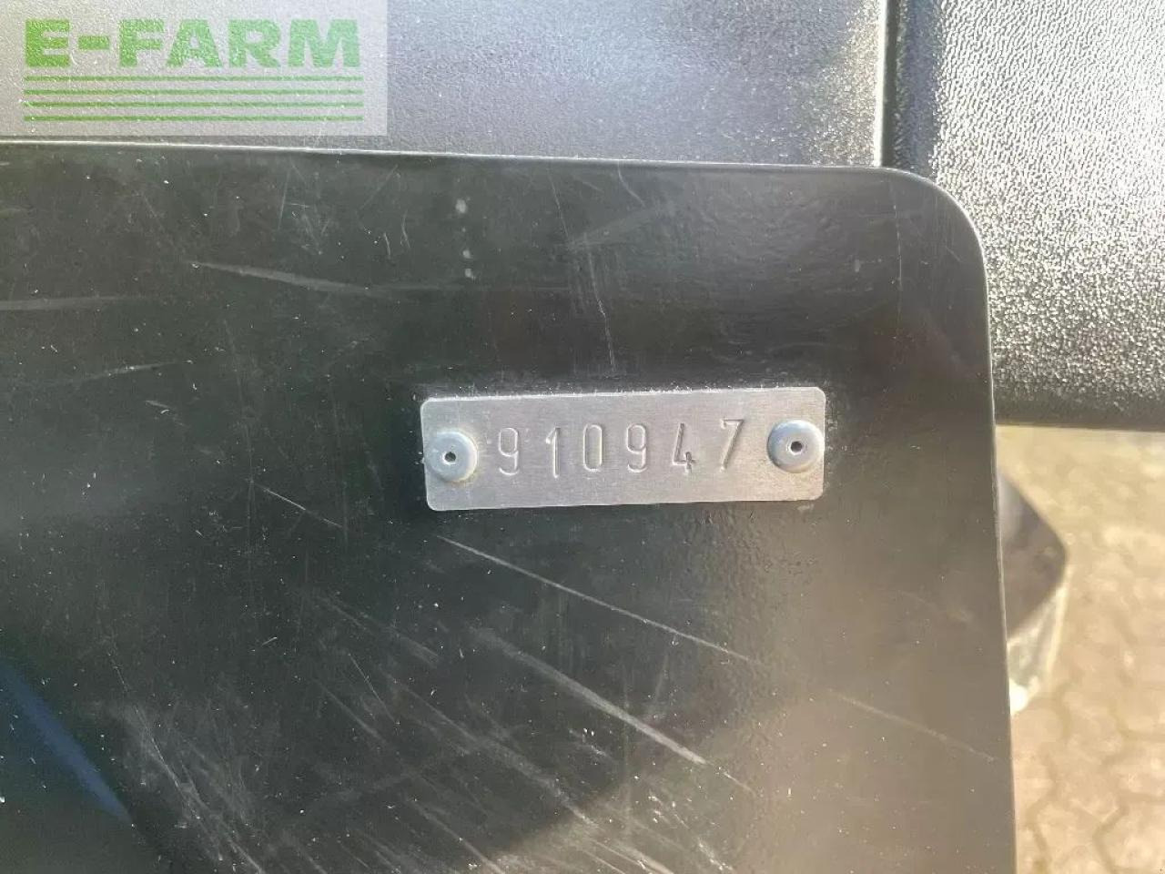 Tractor CLAAS arion 550 cmatic CMATIC